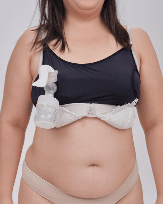 the fantastic hands free pumping attachment in black