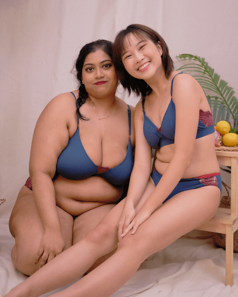 easy does it padded bralette in blackcurrant