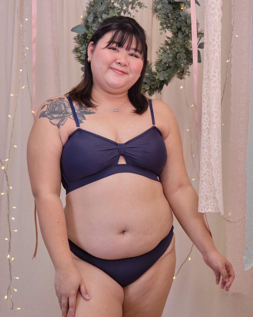 knotty padded strapless bralette in true navy