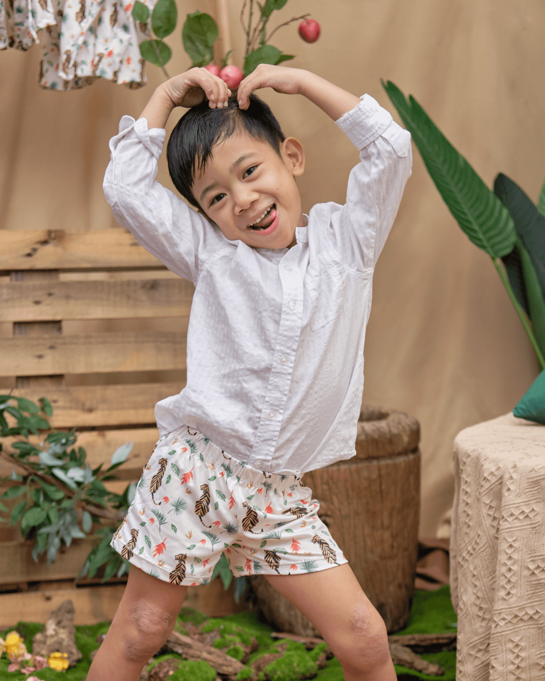 eye of the tiger print shorts (kids)